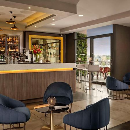 Doubletree By Hilton Lincoln Hotel Ngoại thất bức ảnh