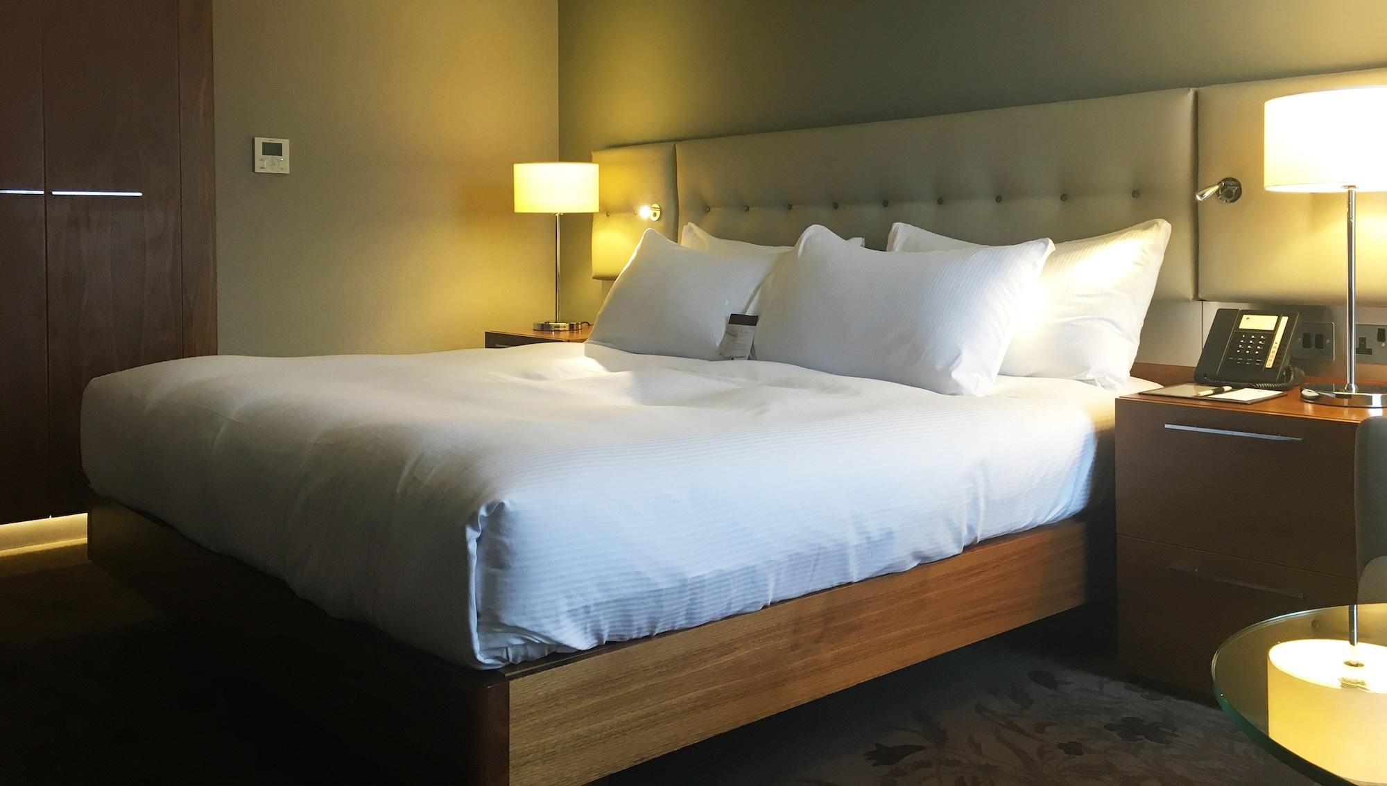 Doubletree By Hilton Lincoln Hotel Ngoại thất bức ảnh