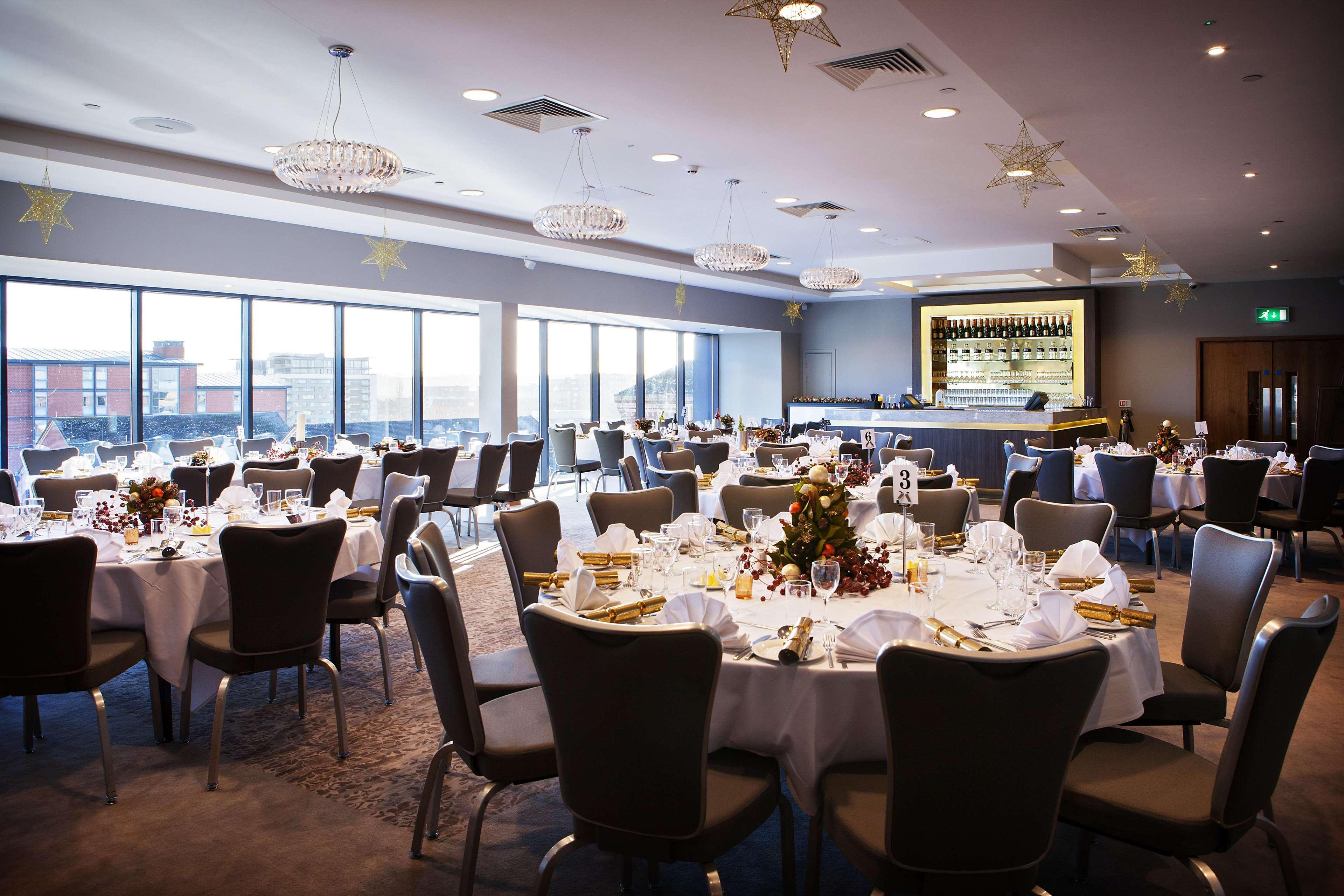 Doubletree By Hilton Lincoln Hotel Ngoại thất bức ảnh