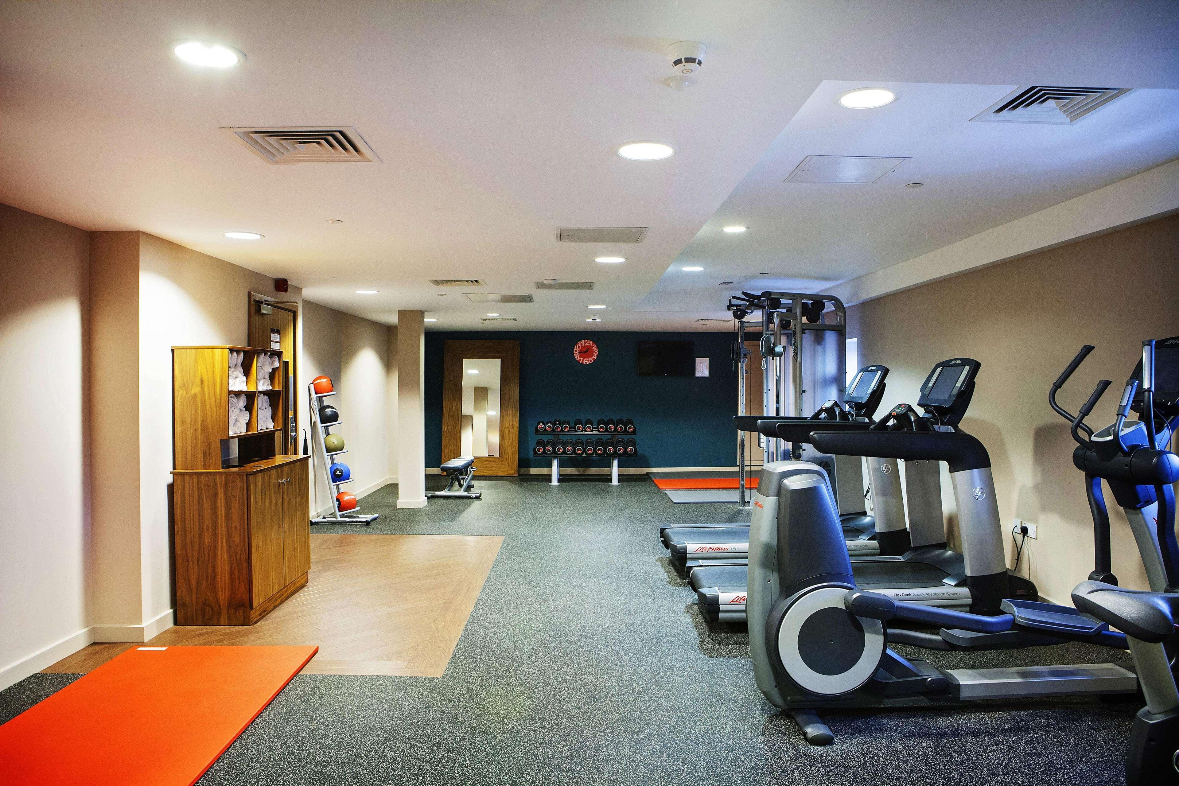 Doubletree By Hilton Lincoln Hotel Ngoại thất bức ảnh