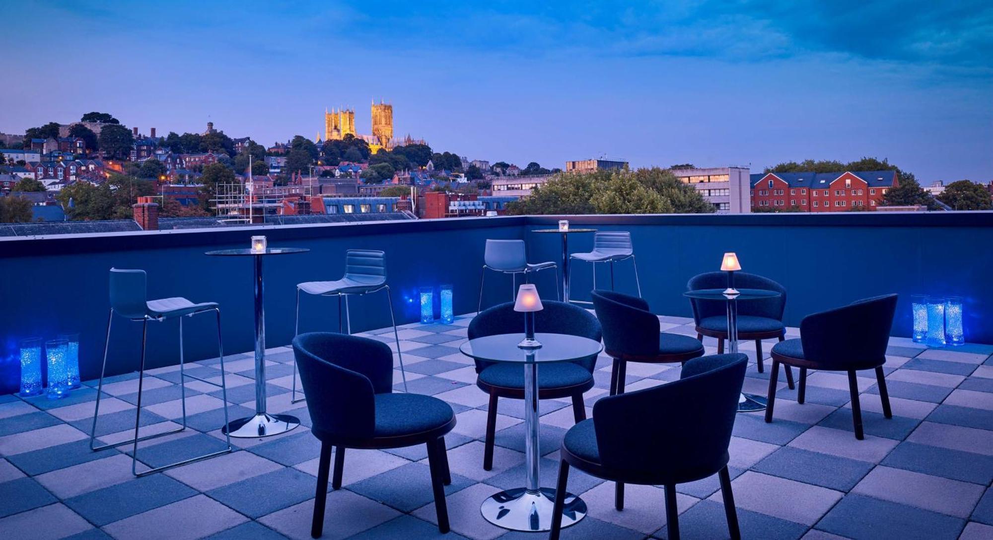 Doubletree By Hilton Lincoln Hotel Ngoại thất bức ảnh