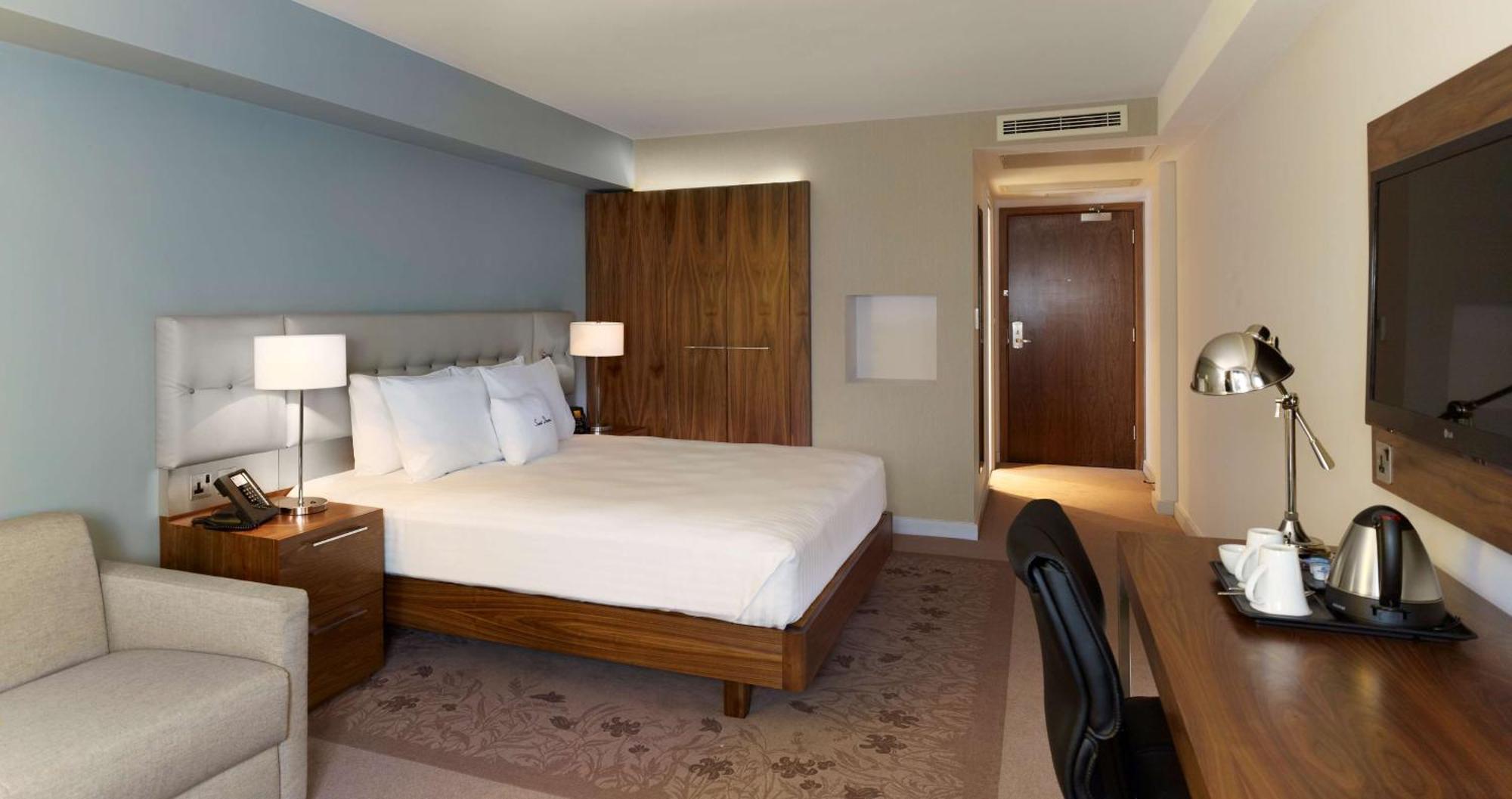 Doubletree By Hilton Lincoln Hotel Ngoại thất bức ảnh